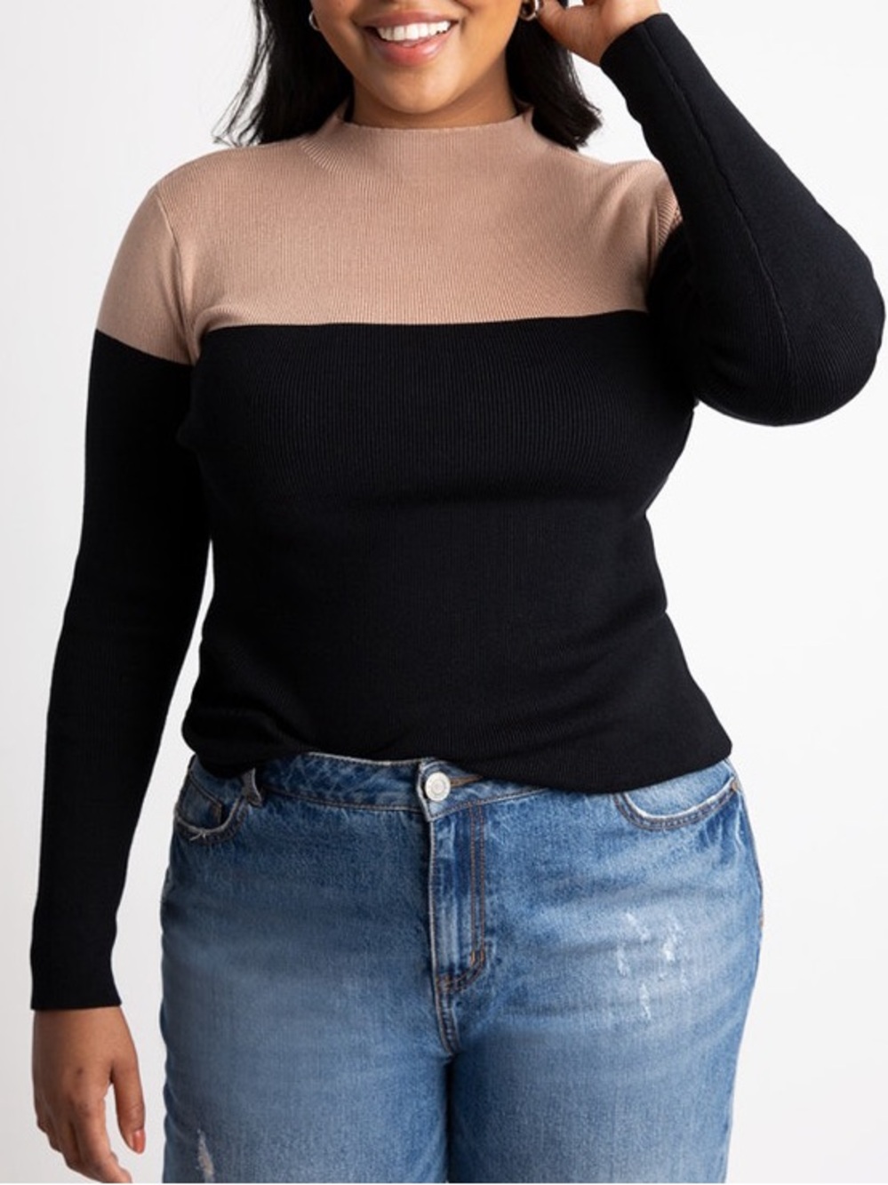 Eloquii Colorblock Mock Neck Sweater - Black & Beige Size 14/16